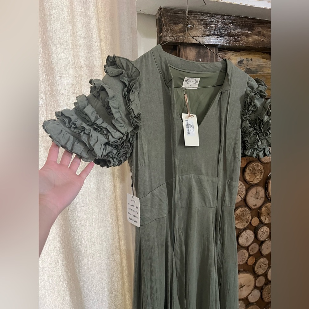 NWT Mia Joy Joyfolie ruffled Olive dress size small - Picture 6 of 11